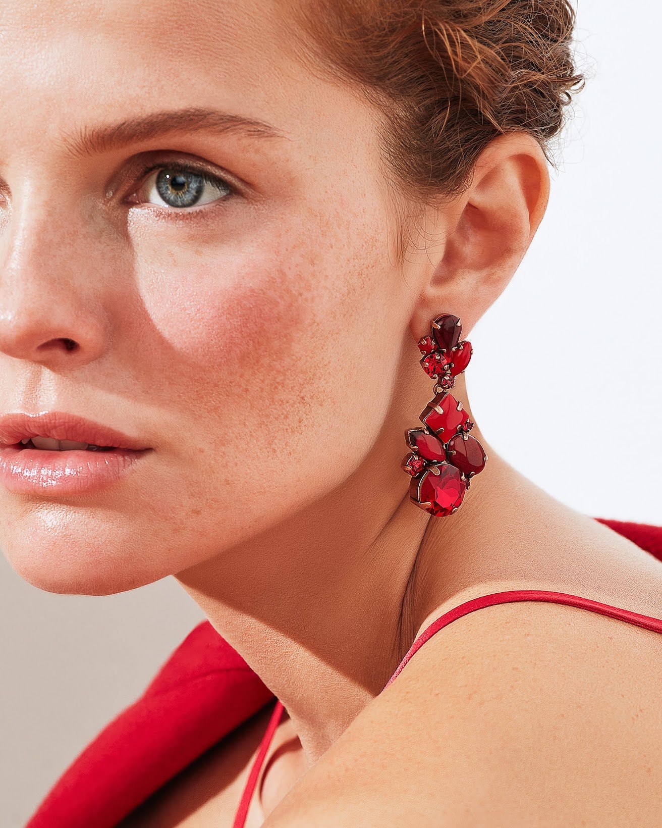 KONPLOTT red earring